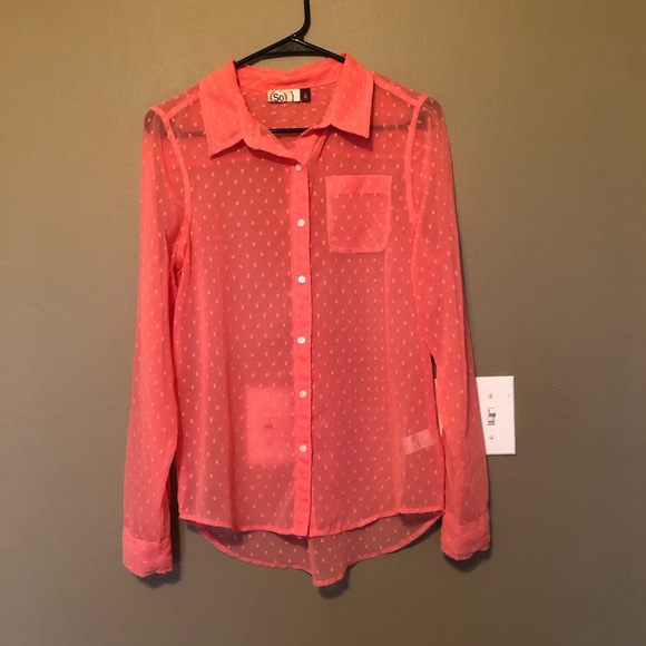 Sheer Pink Top - Picture 2 of 8